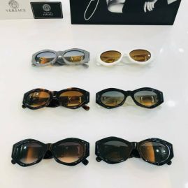 Picture of Versace Sunglasses _SKUfw55051483fw